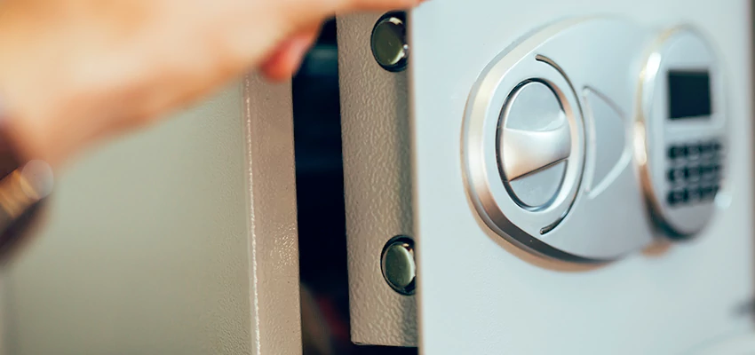 Fingerprint Safe Openers in Escondido, CA