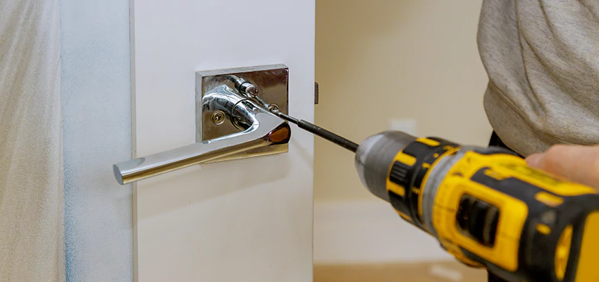 After-hours Locksmith  For Lock Troubleshooting in Escondido, California